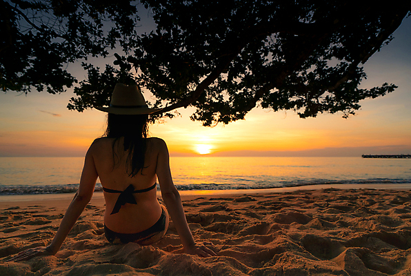 포토 JPG 해외이미지 주간 하늘 사람 풍경 야외 태양 일출 해외포토 자연요소 노을 파일형식 이미지허브