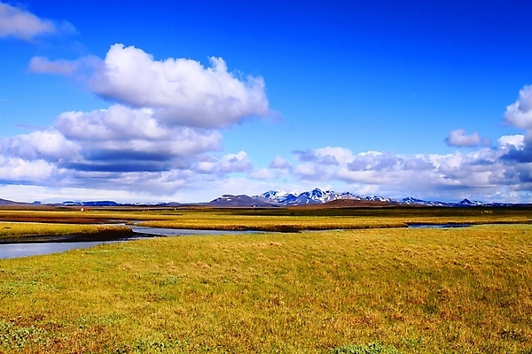 포토 JPG 해외이미지 1 도로 호수 여행 백그라운드 무지개 자연 바람 휴가 산 아이슬란드 풍경 사람없음 내부 물 여름 반사 얼음 침묵 캠핑 사막 원형 황금 오두막 빙하 장면 폭풍 흐림 산악지대 루트 해외포토 자연요소 도형 계절 유럽 길 교통시설 레저 날씨 소리 생태계 파일형식 이미지허브