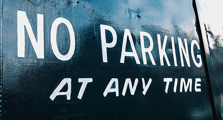 포토 JPG 해외이미지 디자인 유럽 도로 여행 백그라운드 건축양식 텍스트 추상 거리 주택 경고 안전 사람없음 건물 물 파란색 강 도시풍경 반사 문 검은색 페인트 금지 바위 흰색 도시 시간 센터 역사 위험 주차 심볼 사인 분무기 아일랜드 타운 스카이라인 더블린 옛날 차고 해외포토 자연요소 건축물 건축 나라 길 컬러 컨셉 무늬 교통시설 풍경 돌_바위 파일형식 이미지허브