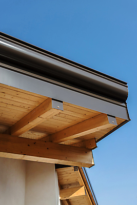 포토 JPG 해외이미지 디자인 외관 벽 건축양식 하늘 지붕 새로움 주택 사람없음 야외 건물 목재 파란색 금속 모서리 보호 옥상 묘사 에코 배수구 철강 해외포토 나무 건축물 건축 컬러 컨셉 재료 재질 환경 파일형식 이미지허브