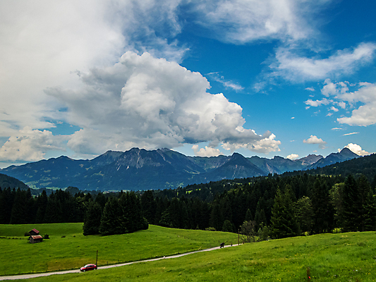 포토 JPG 해외이미지 나무 길 여행 자연 휴가 산 파노라마 이끼 사람 사람없음 야외 초록색 물 여름 강 태양 골짜기 봄 산책 폭포 하이킹 흐름 가을 바위 시골 개울 소 숲 선로 바이에른 해외포토 자연요소 식물 계절 컬러 컨셉 포유류 레저 휴식 독일 촬영기법 돌_바위 생태계 파일형식 이미지허브