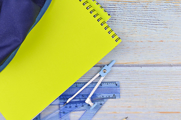 포토 JPG 해외이미지 학생 디자인 교육 종이 어린이 백그라운드 컨셉 다이어트 가방 비즈니스 포장 배낭 학교 탁자 문구용품 사람없음 목재 책 초록색 파란색 스터디 상자 컬러풀 사무실 연필 우주 쪽지 공책 공백 장비 에너지 흰색 신선 업무 플랫 정상 책상 오브젝트 신학기 유기농 위치 점심식사 해외포토 나무 웰빙 잡화 컬러 가구 재료 학용품 건강 사람 학습 필기구 식사 작업 파일형식 이미지허브