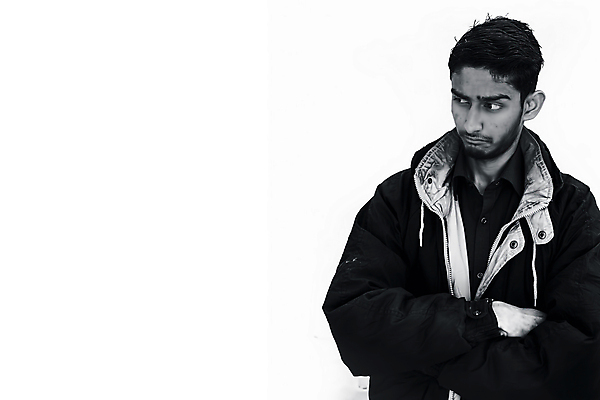 포토 JPG 해외이미지 백인 모델 1 학생 손 응시 남자 행복 얼굴 커피 백그라운드 티셔츠 비즈니스 수염 아이디어 한명 사람 성인 10대 유행 우주 듣기 흰색 표현 질문 콧수염 호기심 귀 청각 의심 고립 스타일 해외포토 서양인 시선 감정 음료 컬러 컨셉 셔츠 모션 청소년 신체부위 파일형식 이미지허브