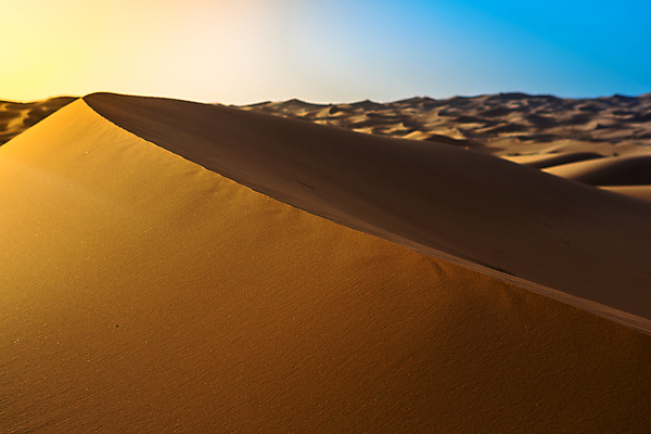 포토 JPG 해외이미지 모래 여행 백그라운드 오렌지 아프리카 자연 하늘 건조 풍경 사람없음 야외 노란색 일몰 사막 뜨거움 모래언덕 언덕 낙타 모로코 사하라 아랍어 카라반 해외포토 나라 컬러 과일 포유류 노을 생태계 캠핑카 파일형식 이미지허브