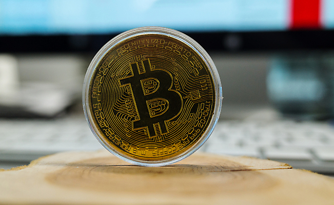 포토 JPG 해외이미지 컨셉 돈 인터넷 비즈니스 사람없음 금융 3D 금속 디지털 동전 웹 네트워크 시장 황금 암호 구매 심볼 상업 전자 토막 전자상거래 가상 가상화폐 해외포토 재질 경제 쇼핑 재산 디지털합성 파일형식 이미지허브