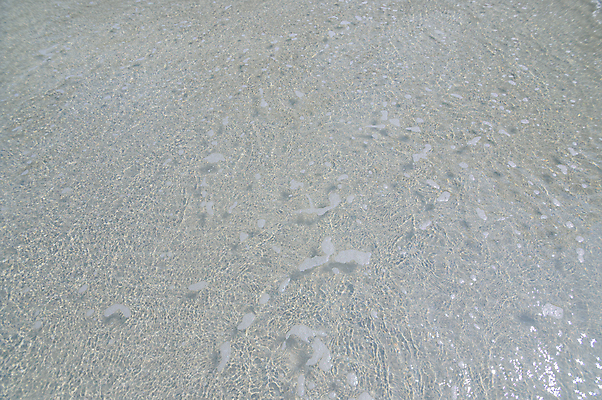 포토 JPG 해외이미지 구름 파도 바다 여행 텍스트 하늘 날씨 추상 휴식 풍경 사람없음 가로 관광지 컬러풀 햇빛 태양 평화 미국 고요 시간 투명 서핑 황금 호주 휴양지 질감 분무기 폴리네시아 대서양 석호 완벽 파라다이스 해외포토 자연요소 컬러 컨셉 북아메리카 무늬 장소 수상스포츠 오세아니아 파일형식 이미지허브