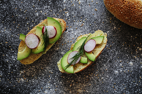 포토 JPG 해외이미지 음식 조각 다이어트 채소 검은배경 샌드위치 건강 옥수수 요리 씨앗 사람없음 초록색 식사 신선 맛 아침식사 먹기 유기농 채식 롤 밀가루 깨 아보카도 건강식 내추럴 점심식사 딜 번 채식주의자 총각무 핸드메이드 비건 비건음식 해외포토 식물 웰빙 빵 컬러 백그라운드 컨셉 과일 식재료 모션 곡류 검은색 조미료 무 가루 파일형식 이미지허브