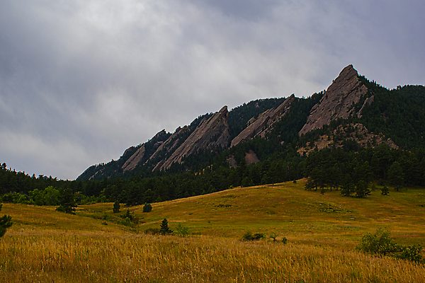 포토 JPG 해외이미지 나무 응시 공원 스포츠 여행 자국 휴가 산 풍경 사람없음 야외 목재 초록색 여름 햇빛 노란색 평화 우주 계곡 미국 화목 침묵 봄 하이킹 탐험 소나무 오픈 황무지 정상 큼 장면 암초 사암 절정 콜로라도 로키산맥 해외포토 식물 시선 계절 공공시설 컬러 컨셉 북아메리카 재료 레저 태양 소리 돌_바위 크기 파일형식 이미지허브