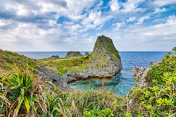 포토 JPG 해외이미지 구름 공원 아시아 모래 파도 바다 섬 여행 자연 하늘 휴가 풍경 사람없음 야외 초록색 물 여름 파란색 일본 절벽 만 서핑 내추럴 파라다이스 해외포토 자연요소 계절 공공시설 나라 컬러 수상스포츠 생태계 파일형식 이미지허브
