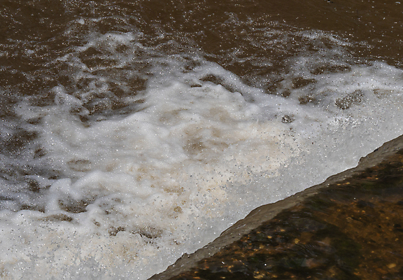포토 JPG 해외이미지 공원 물결 선 여행 백그라운드 모션 자연 벽지 산 풍경 사람없음 야외 초록색 물 빛 강 어둠 힘 거품 폭포 젖음 흐름 에너지 가을 바위 흰색 투명 개울 붓기 닫기 떨어짐 숲 부드러움 분무기 내추럴 넘어짐 해외포토 자연요소 계절 공공시설 컬러 컨셉 감각 생태계 파일형식 이미지허브