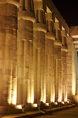 포토 JPG 해외이미지 선 조각 여행 2 이집트 사람없음 바위 기둥 사찰 야간 땅 문학 천연기념물 상형문자 숭배 옛날 파라오 스타일 해외포토 자연요소 문자 건축 종교건축 아프리카 돌_바위 파일형식 이미지허브