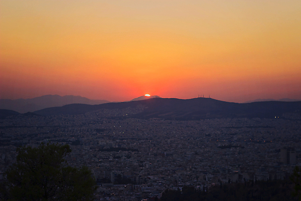 포토 JPG 해외이미지 구름 유럽 건축양식 하늘 아침 파노라마 풍경 사람없음 야외 도시풍경 햇빛 태양 여행객 일출 도시 역사 지중해 그리스 아테네 그리스인 해외포토 주간 자연요소 서양인 건축 나라 바다 촬영기법 사람 노을 파일형식 이미지허브