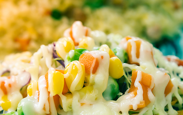 포토 JPG 해외이미지 음식 토마토 오렌지 건강 옥수수 사람없음 빨간색 초록색 노란색 당근 샐러드 흰색 고명 양념 맛 아침식사 애피타이저 상추 설탕 완두콩 양배추 향기 냄새 소금 건강식 악취 마요네즈 점심식사 채식주의자 태국음식 비건 해외포토 컬러 컨셉 채소 과일 콩 곡류 뿌리채소 식사 소스_음식 채식 동양음식 파일형식 이미지허브