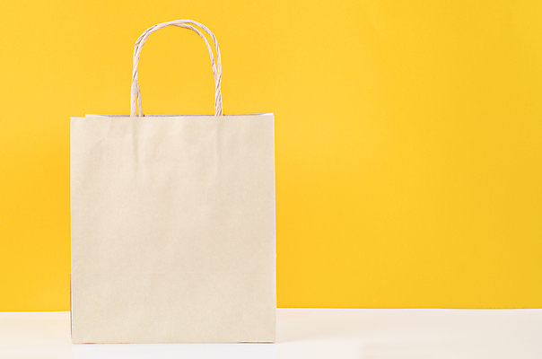 포토 JPG 해외이미지 실내 사람없음 한개 쇼핑백 자연보호 에코 친환경 에코라이프 노란배경 친환경제품 제로웨이스트 해외포토 1 라이프스타일 백그라운드 가방 자연 내부 노란색 환경 그린캠페인 보호 사회이슈 파일형식 이미지허브
