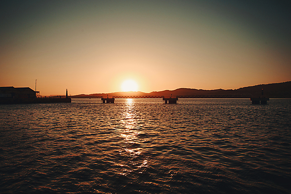 포토 JPG 해외이미지 주간 바다 자연 휴식 풍경 해변 사람없음 야외 햇빛 태양 평화 일몰 경관 해외포토 자연요소 컨셉 노을 생태계 파일형식 이미지허브