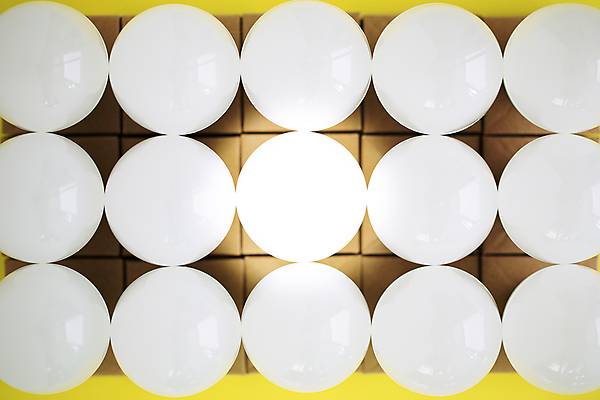 포토 JPG 해외이미지 백그라운드 컨셉 패턴 전구 아이디어 사람없음 빛 대표 리더 해결 빛망울 광 우수 주도 해외포토 무늬 예절 절기 파일형식 이미지허브