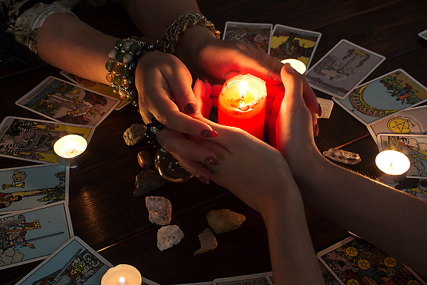 포토 JPG 해외이미지 종교 결혼식 불 미래 불꽃 취미 사람없음 독서 어둠 할로윈 수확 마법사 마술사 운명 최고 신용카드 행운 의식 재산 중앙 예측 신비 크리스탈 점성술 공상 문제 마법 나쁜 예언자 집시 초능력 해외포토 자연요소 결혼 컨셉 농업 금융 마술 광석 파일형식 이미지허브