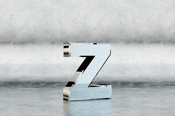 포토 JPG 해외이미지 캐릭터 알파벳 백그라운드 일러스트 사람없음 빛 반짝임 반사 3D 금속 편지 만들기 광택 Z 타입 고립 콘크리트 해외일러스트 영어 모션 재질 디지털합성 파일형식 이미지허브