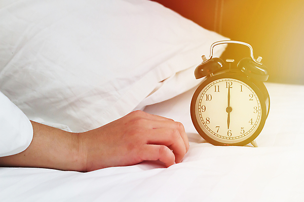 포토 JPG 해외이미지 라이프스타일 디자인 행복 시계 백그라운드 컨셉 비즈니스 베개 자연 아침 휴식 주택 건강 사람없음 여름 빛 태양 일출 침실 수확 침대 인사 신선 시간 잠 최고 업무 아침식사 속도 복고 상승 공포 거짓말 스타일 해외포토 주간 자연요소 계절 감정 가구 농업 침구 건물 생활 노을 식사 예절 작업 생태계 파일형식 이미지허브