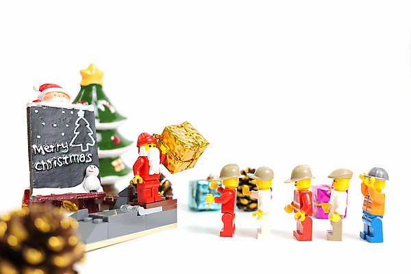 포토 JPG 해외이미지 나무 디자인 계절 행복 어린이 백그라운드 크리스마스 겨울 휴가 선물 사랑 사람없음 장식 빨간색 장난감 숫자 산타클로스 축제 기쁨 흰색 축하 플라스틱 주기 흥분 장면 나눔 레고 미니 클라우스 해외포토 식물 문자 기념일 감정 컬러 컨셉 모션 재질 사람 파일형식 이미지허브