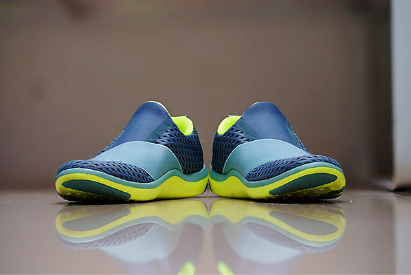 포토 JPG 해외이미지 라이프스타일 디자인 옷 여자 스포츠 백그라운드 운동화 신발 추상 새로움 건강 사람 사람없음 빨간색 달리기 조깅 운동 유행 걷기 검은색 장비 흰색 쌍 정상 스니커즈 오브젝트 체육관 고무 고립 양발 스타일 해외포토 컬러 컨셉 무늬 모션 생활 파일형식 이미지허브