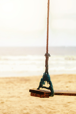 포토 JPG 해외이미지 나무 식물 아시아 밧줄 모래 파도 바다 섬 여행 백그라운드 태국 자연 하늘 날씨 휴가 풍경 사람없음 야외 목재 물 여름 파란색 태양 맑음 흰색 만 그네 장면 몰디브 넘어짐 옛날 이국적 파라다이스 푸켓 해외포토 자연요소 계절 나라 줄 컬러 재료 모션 생태계 파일형식 이미지허브