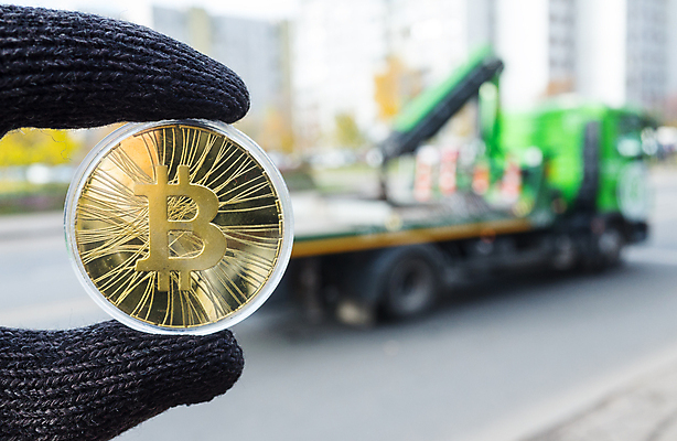 포토 JPG 해외이미지 도로 길 여행 백그라운드 컨셉 돈 인터넷 비즈니스 교통시설 모션 자동차 사람없음 금융 환경 금속 디지털 동전 웹 도시 시간 네트워크 고속도로 시장 황금 암호 구매 아스팔트 심볼 상업 전자 토막 전자상거래 가상 가상화폐 해외포토 육상교통 교통 재질 경제 쇼핑 재산 시설 파일형식 이미지허브