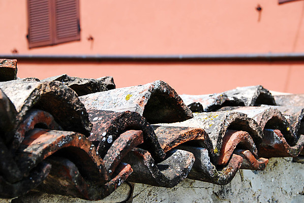 포토 JPG 해외이미지 외관 유럽 건축양식 지붕 주택 사람없음 야외 건물 빨간색 이탈리아 수확 시골 도시 중세 타입 옛날 해외포토 건축물 건축 나라 컬러 농업 역사 파일형식 이미지허브