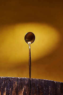 포토 JPG 해외이미지 1 길 가정 주택 실내 손잡이 사람없음 빛 반사 금속 주방 식당 숟가락 식사 카페 장비 회색 흰색 공구 은색 자르기 먹기 심볼 크림 오브젝트 서비스 싱글 날카로움 거짓말 고립 넘어짐 철강 유일 해외포토 컬러 모션 재질 수저 내부 건물 상점 도구 파일형식 이미지허브