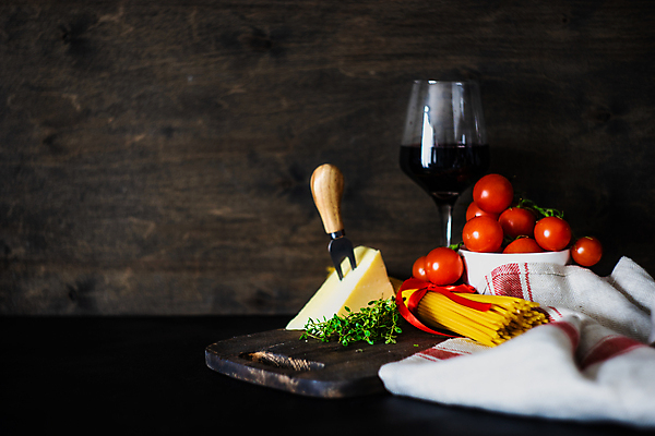 포토 JPG 해외이미지 식물 음식 백그라운드 토마토 채소 재료 방울토마토 치즈 파스타 건강 스파게티 요리 사람없음 농작물 와인 식사 이탈리아 샐러드 로켓 시골 신선 자르기 먹기 허브 유기농 날것 카피스페이스 디톡스 해외포토 웰빙 유럽 농업 모션 유제품 주류 서양음식 공백 파일형식 이미지허브