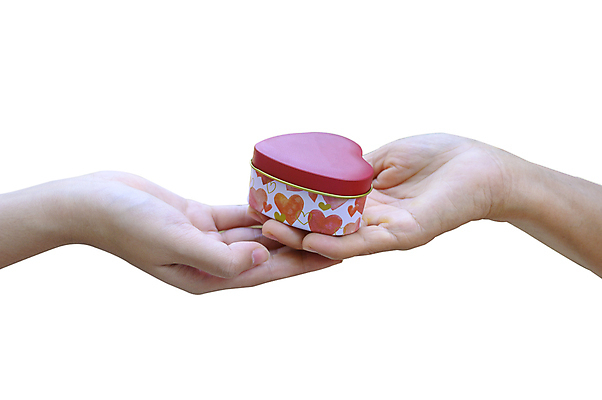 포토 JPG 해외이미지 모양 손 여자 딸 무기 어린이 백그라운드 신체 가족 관계 엄마 미래 발렌타인데이 건강 관리 선물 사랑 사람 사람없음 빨간색 터치 흰색 하트 심장 아기 잡기 오픈 영혼 작음 심볼 주기 보안 보여주기 나눔 고립 돌봄 옛날 지원 헬프 동정 해외포토 감정 컬러 컨셉 모션 데이이벤트 안전 신체부위 도움 장기_의학 크기 파일형식 이미지허브