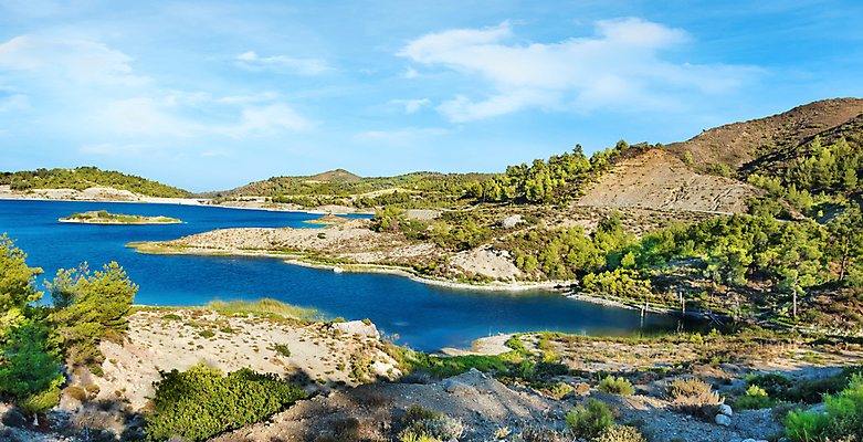 포토 JPG 해외이미지 나무 호수 자연 하늘 사람없음 물 여름 파란색 강 저수지 신선 댐 홍수 그리스 그리스인 인공 해외포토 자연요소 서양인 식물 계절 공공시설 유럽 컬러 자연재해 생태계 파일형식 이미지허브