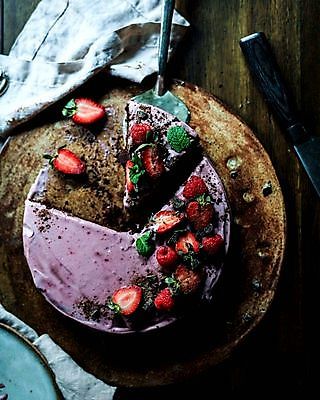 포토 JPG 해외이미지 접시 계절 열매 음식 분홍색 백그라운드 잎 과일 딸기 디저트 사람없음 목재 쿠키 케이크 식당 초콜릿 숟가락 식사 빵집 흰색 대접 신선 원형 달콤 맛 아침식사 작음 설탕 굽기 민트 크림 상쾌 유기농 산딸기 블랙베리 영양분 제빵사 타르트 페스츄리 핸드메이드 더스트파티클 해외포토 도형 나무 식물 직업 식기 웰빙 감정 빵 컬러 컨셉 재료 수저 상점 크기 구이 허브 파이_빵 파일형식 이미지허브