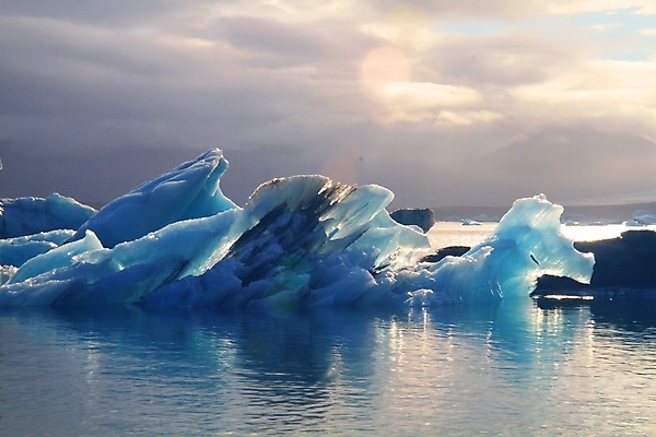 포토 JPG 해외이미지 유럽 호수 바다 여행 백그라운드 겨울 자연 휴가 아이슬란드 국립공원 풍경 사람없음 물 여름 파란색 환경 냉동 얼음 검은색 추위 흰색 북극 빙하 빙산 석호 내추럴 해외포토 자연요소 계절 공원 나라 컬러 극지방 생태계 파일형식 이미지허브