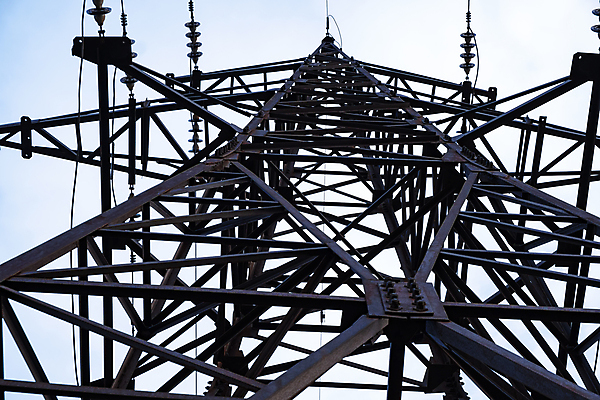 포토 JPG 해외이미지 식물 구름 실루엣 산업 선 하늘 바닥 프레임 사람없음 여름 파란색 탑 금속 힘 에너지 네트워크 역 연결 위험 큼 전염 철사 볼트 봉 철탑 긴장 공학 세대 분배 전압 철강 현재 힘찬 해외포토 자연요소 건축물 계절 교육 감정 컬러 컨셉 교통시설 재질 촬영기법 공구 질병 크기 감염 파일형식 이미지허브