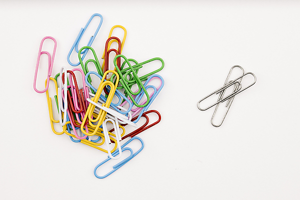 포토 JPG 해외이미지 모양 디자인 종이 분홍색 백그라운드 컨셉 곡선 일러스트 비즈니스 학교 추상 아이디어 사람없음 빨간색 초록색 파란색 컬러풀 사무실 노란색 쌓기 금속 흰색 잡기 메시지 닫기 플라스틱 심볼 묘사 오브젝트 흰배경 잠금 클립 고립 보유 엘리먼트 공급 해외포토 교육 선 컬러 무늬 모션 재질 보안 파일형식 이미지허브