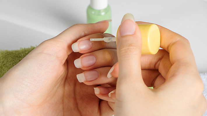 포토 JPG 해외이미지 직업 손 여자 컨셉 신체 비즈니스 손가락 건강 사람 사람없음 치료 유행 상점 스파 화장품 젖음 공구 잡기 업무 못 매끈함 손톱관리 손톱 미용사 피부 순수 부드러움 광택 내추럴 프랑스어 순서 돌봄 위생관리 신청 해외포토 문자 의학 모션 관리 신체부위 뷰티 도구 작업 감각 네일아트 파일형식 이미지허브