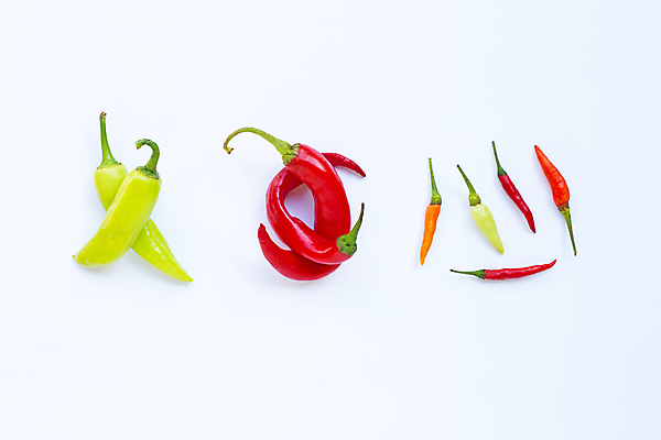 포토 JPG 해외이미지 백그라운드 채소 식재료 고추 실내 사람없음 신선 흰배경 칠리고추 해외포토 내부 흰색 파일형식 이미지허브