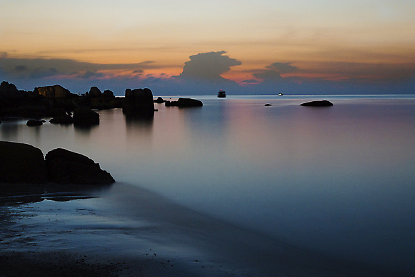 포토 JPG 해외이미지 구름 실루엣 모래 바다 섬 여행 백그라운드 오렌지 태국 자연 하늘 휴가 동양인 풍경 사람없음 야외 빨간색 물 여름 파란색 빛 컬러풀 태양 반사 노란색 일출 황혼 일몰 만 야간 저녁 장면 내추럴 이국적 파라다이스 푸켓 수평선 해외포토 자연요소 계절 아시아 컬러 과일 촬영기법 인종 노을 생태계 파일형식 이미지허브