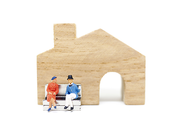 포토 JPG 해외이미지 모델 행복 컨셉 가족 성공 주택 사람 사람없음 금융 숫자 우주 미니어처 흰색 재산 작음 심볼 투자 해외포토 문자 감정 컬러 비즈니스 관계 건물 경제 모형 크기 파일형식 이미지허브