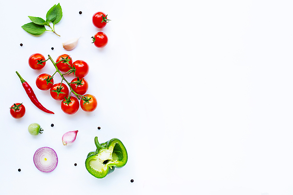 포토 JPG 해외이미지 백그라운드 채소 식재료 방울토마토 고추 피망 실내 마늘 사람없음 신선 흰배경 후추 바질 적양파 카피스페이스 해외포토 토마토 양파 내부 공백 흰색 향신료 파일형식 이미지허브