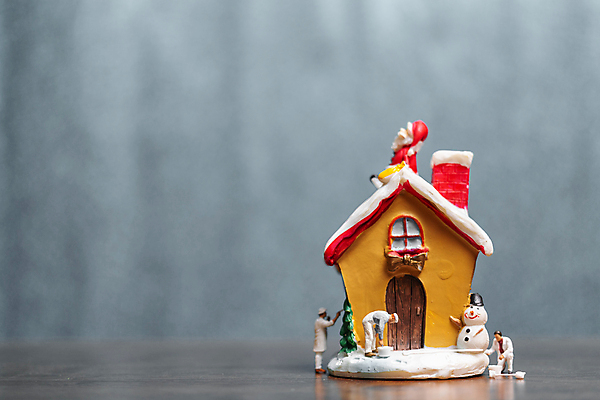 포토 JPG 해외이미지 캐릭터 전통 디자인 응시 행복 포즈 백그라운드 크리스마스 겨울 가방 일러스트 건축양식 하늘 지붕 휴가 노동자 사람 앉기 사람없음 건물 빨간색 산타클로스 축제 페인트 미니어처 흰색 축하 인사 도시 붓 업무 수리 야간 12월 만화 그림 화가 자루 클라우스 해외포토 자연요소 직업 건축물 시선 잡화 계절 기념일 건축 감정 컬러 컨셉 모션 모형 예절 작업 날짜 파일형식 이미지허브