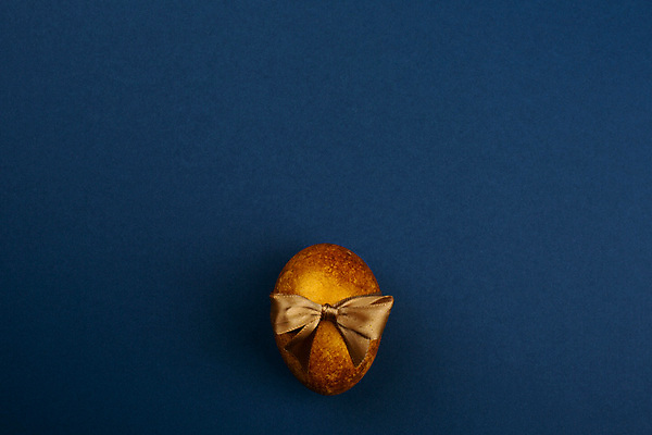 포토 JPG 해외이미지 1 전통 디자인 배너 리본 종이 음식 백그라운드 컨셉 텍스트 탁자 성공 휴가 기념 아이디어 선물 사람없음 장식 금융 파란색 빛 노란색 축제 어둠 시골 축하 신용카드 그리기 재산 황금 고급 심볼 오브젝트 활 부활절계란 보물 카피스페이스 해외포토 컬러 가구 모션 부활절 경제 계란 공백 파일형식 이미지허브