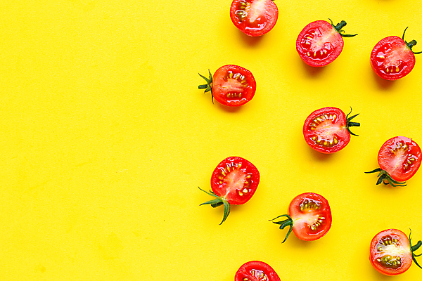 포토 JPG 해외이미지 토마토 방울토마토 단면 실내 사람없음 노란배경 해외포토 백그라운드 채소 내부 노란색 파일형식 이미지허브