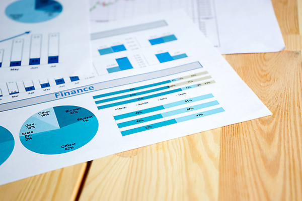 포토 JPG 해외이미지 컨셉 비즈니스 그래프 설계 사람없음 가로 금융 숫자 자료 거래 성장 계획 분석 보고서 투자 수익 진행 정보매체 해외포토 문자 경제 파일형식 이미지허브