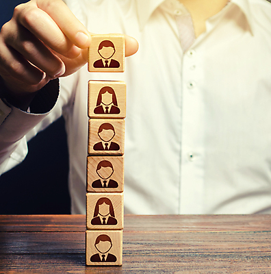 포토 JPG 해외이미지 손 남자 와이셔츠 비즈니스 사람모양 한명 상반신 성인 쌓기 여러개 리더쉽 성인남자한명만 나무블록 놓기 해외포토 모양 1 다수 셔츠 모션 사람 목재 신체부위 블록 남자한명만 성인남자만 파일형식 이미지허브