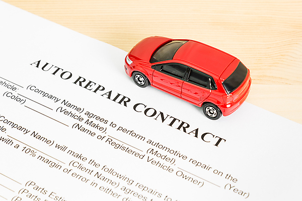 포토 JPG 해외이미지 종이 컨셉 비즈니스 텍스트 자동차 사람없음 사무실 업무 수리 계약 문서 약속 법 자동 해외포토 육상교통 작업 파일형식 이미지허브