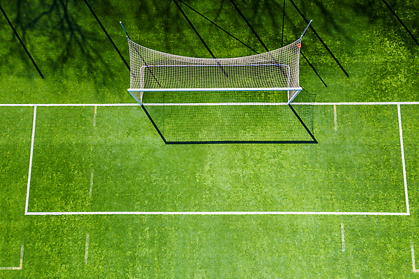 포토 JPG 해외이미지 외관 어린이 선 스포츠 백그라운드 밭 건축양식 공 놀이 하늘 주택 독일 안테나 사람 경기 사람없음 야외 건물 초록색 마을 축구 경쟁 경기장 게임 시골 도시 오픈 정상 놀이터 지역 타운 땅바닥 법정 선로 플레이어 해외포토 건축물 건축 유럽 컬러 컨셉 농업 통신 스포츠시설 바닥 구기 파일형식 이미지허브