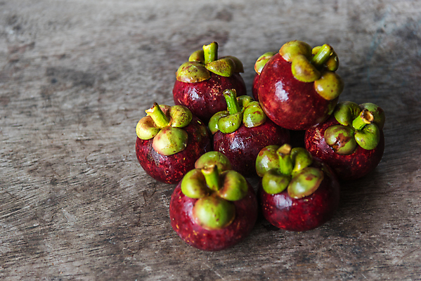 포토 JPG 해외이미지 회색배경 실내 사람없음 여러개 열대과일 망고스틴 해외포토 다수 백그라운드 과일 내부 회색 파일형식 이미지허브