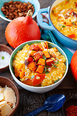 포토 JPG 해외이미지 음식 채소 호박 밥 사람없음 세로 컬러풀 식사 가을 시골 사발 맛 허브 크림 홋카이도 레시피 점심식사 리조또 오레가노 채식주의자 해외포토 식물 계절 컬러 컨셉 일본 사기그릇 채식 파일형식 이미지허브